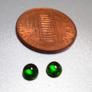 Cab1194 - Chrome Diopside 4mm Round Cabochon Pair